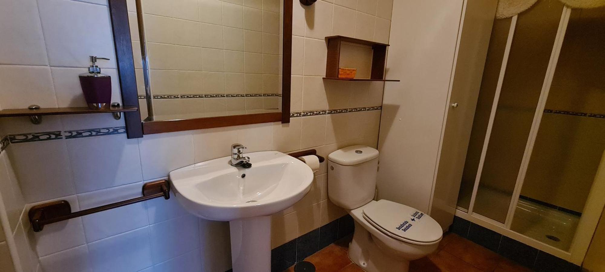 Apartamentos La Corona - Cabrales Карренья-де-Кабралес Экстерьер фото