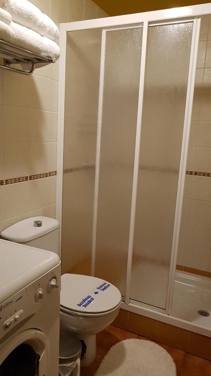 Apartamentos La Corona - Cabrales Карренья-де-Кабралес Экстерьер фото